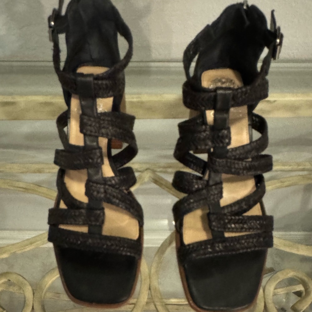 Vince Camuto Elegant Black Strappy Sandals with Cushioned Sole